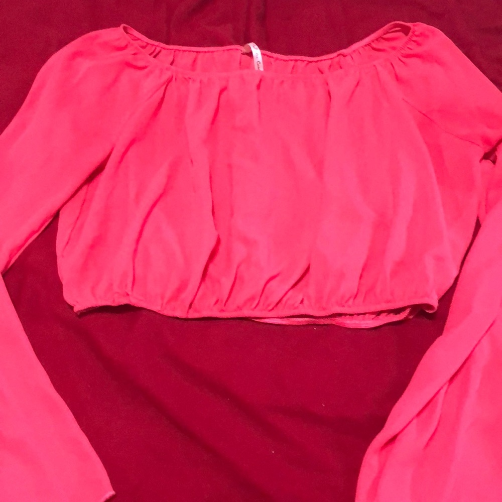 Off-Shoulder Long Sleeve Crop Top - Pink